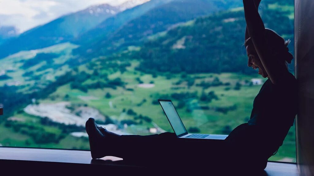 Digital Nomad's Guide to Working and Traveling in Asia